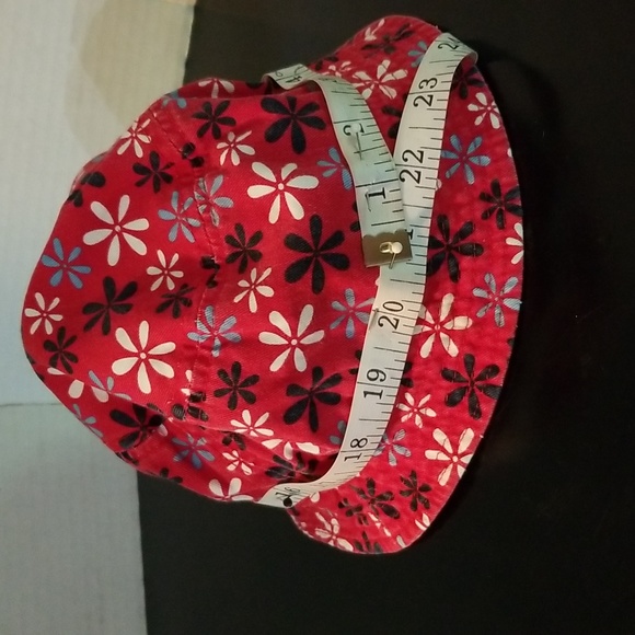 BABY's Red Daisy Patterned Cotton Bucket Hat - Picture 3 of 6